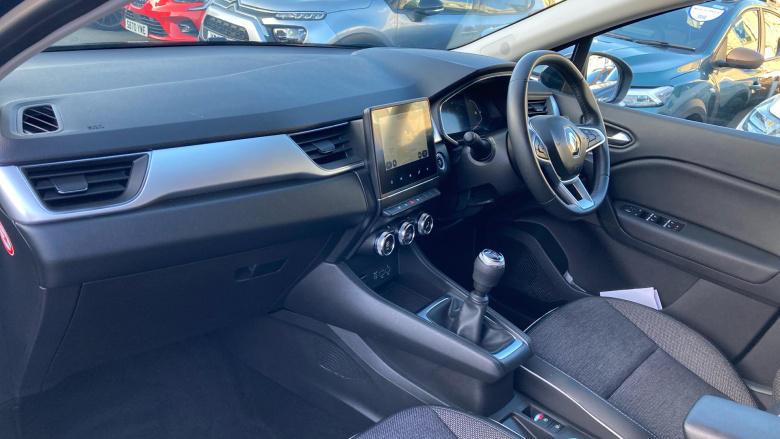 Renault Captur 1.3 TCE 140 SE Edition 5dr Petrol Hatchback